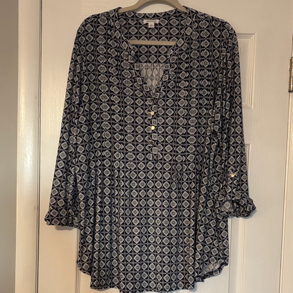 Blue and White Patterned Women's Top